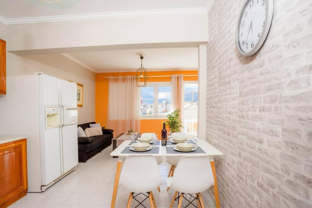 New  2 Bedroom/ 2 Bath Ap.Nidri, Familia المظهر الخارجي الصورة